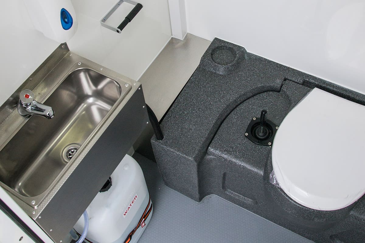 Aluminium with security door